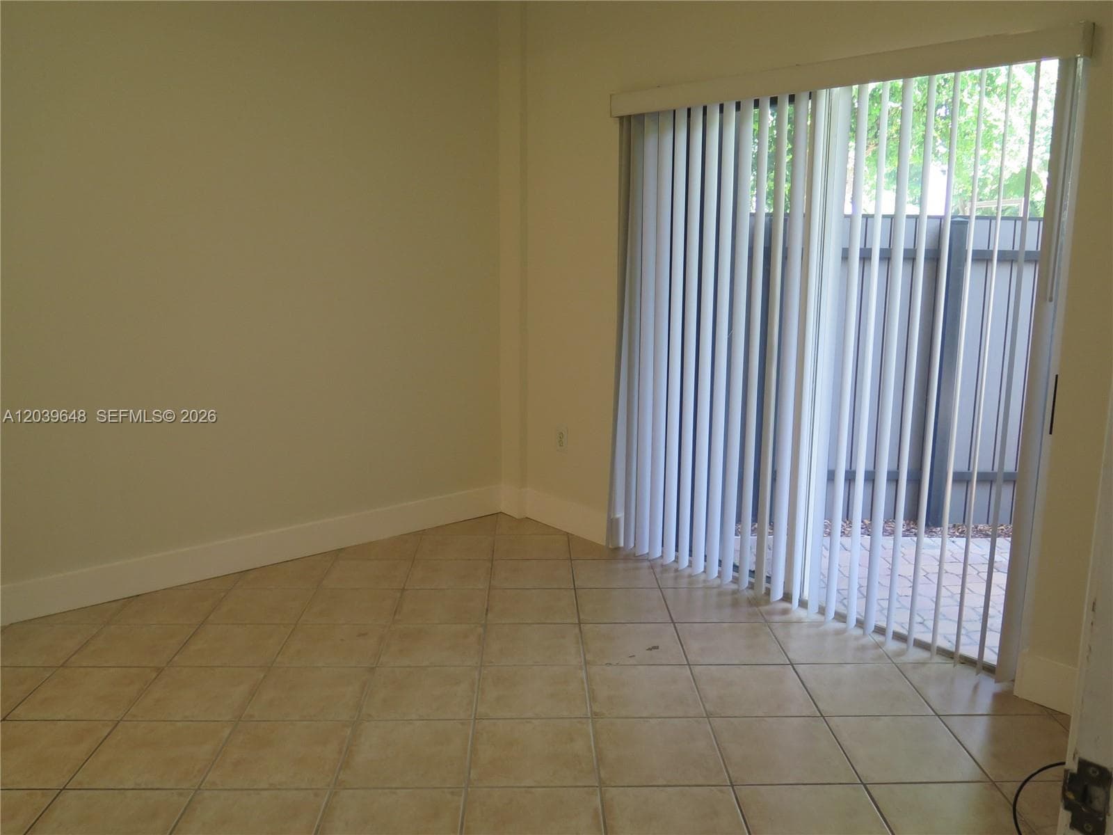 BRICKELL TERRACE CONDO · #101 in Miami - Photo 8