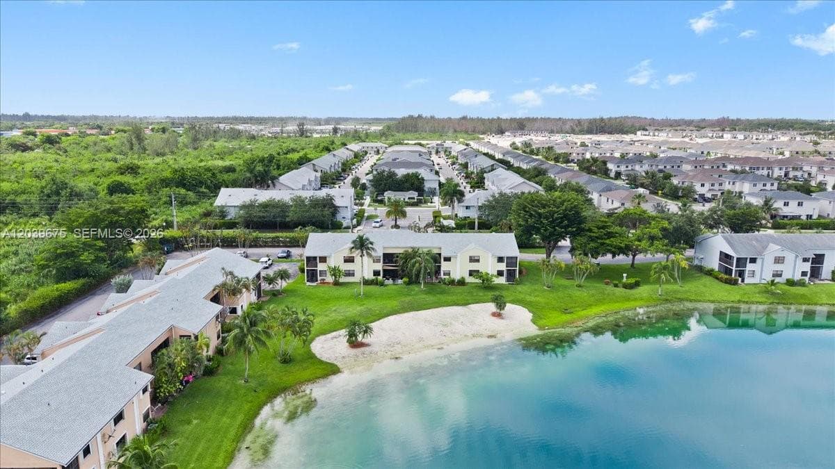 LAKESHORE CONDO 7 · #999B in Homestead - Photo 35