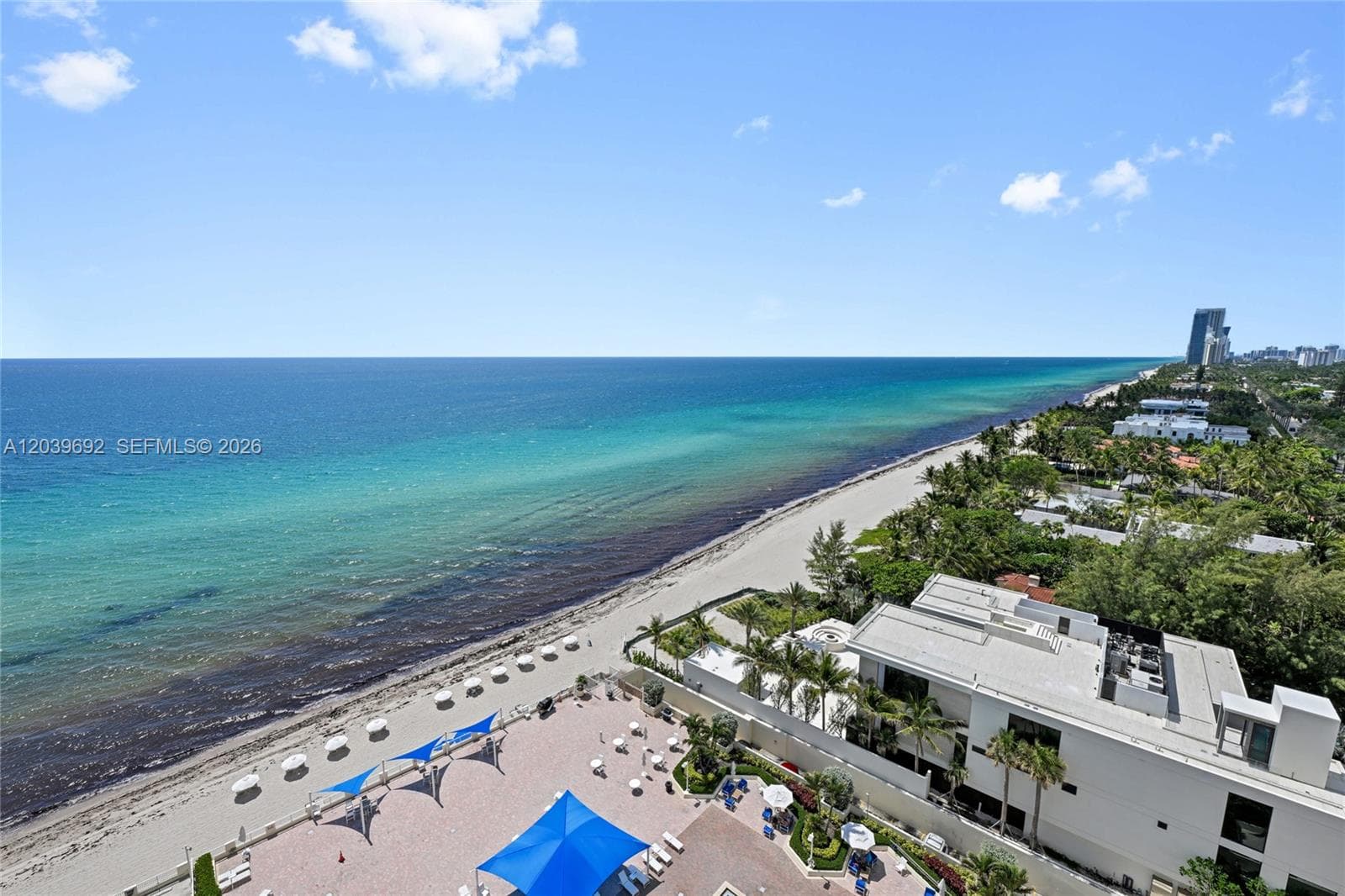 PARKER DORADO CONDO · #1610 in Hallandale Beach - Photo 1