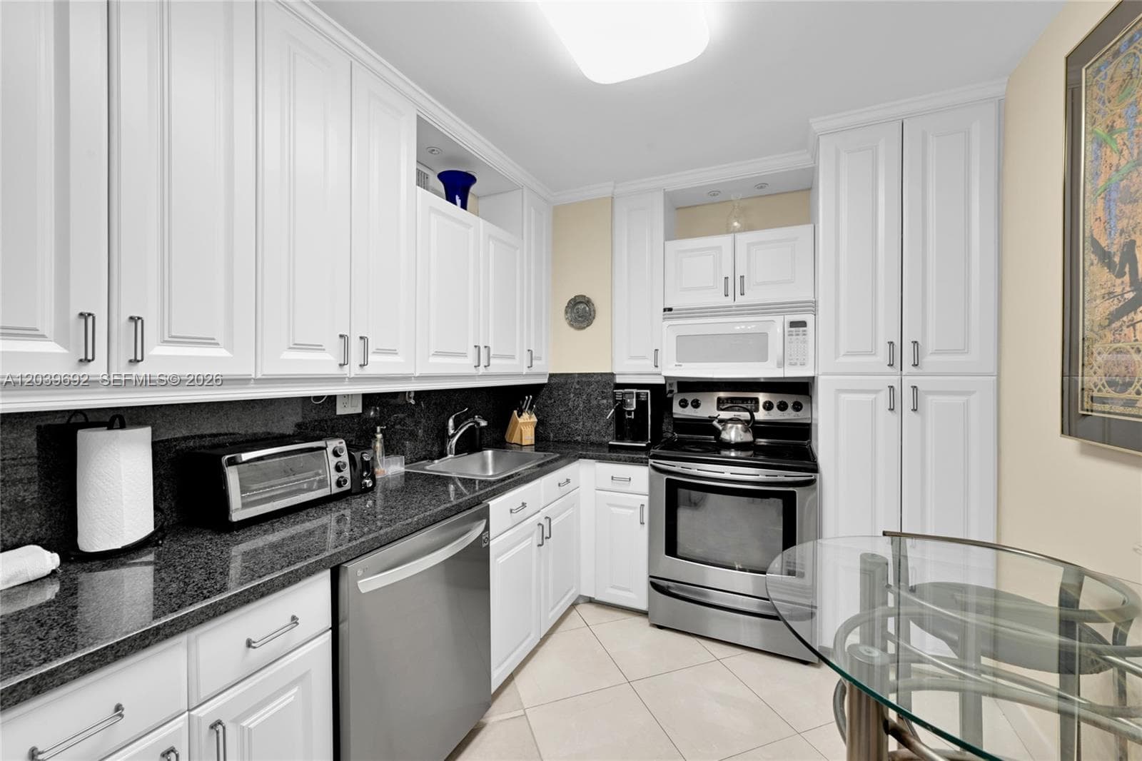 PARKER DORADO CONDO · #1610 in Hallandale Beach - Photo 15