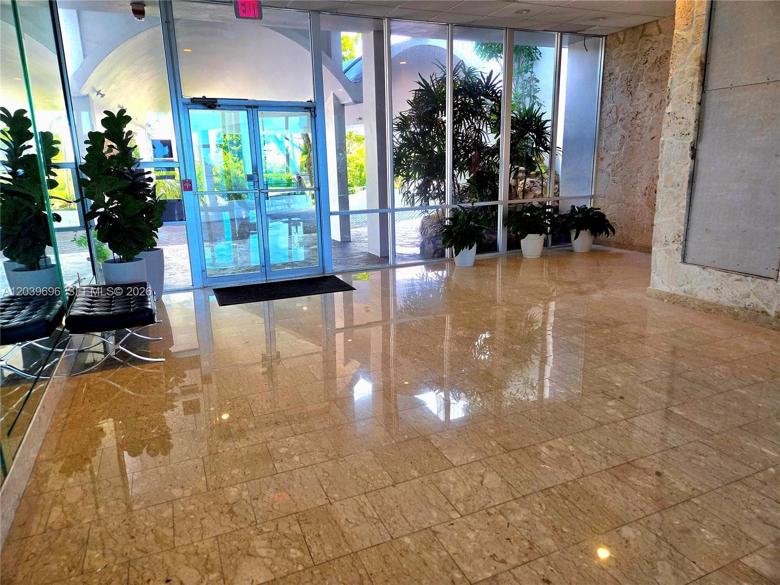 MAJORCA TOWERS CONDO · #910 in North Miami - Photo 4
