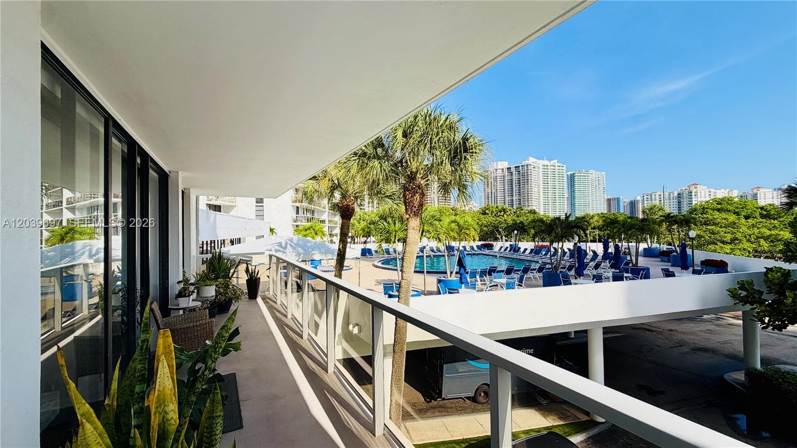 FLAMENCO CONDO TOWER I · #304 in Aventura - Photo 25