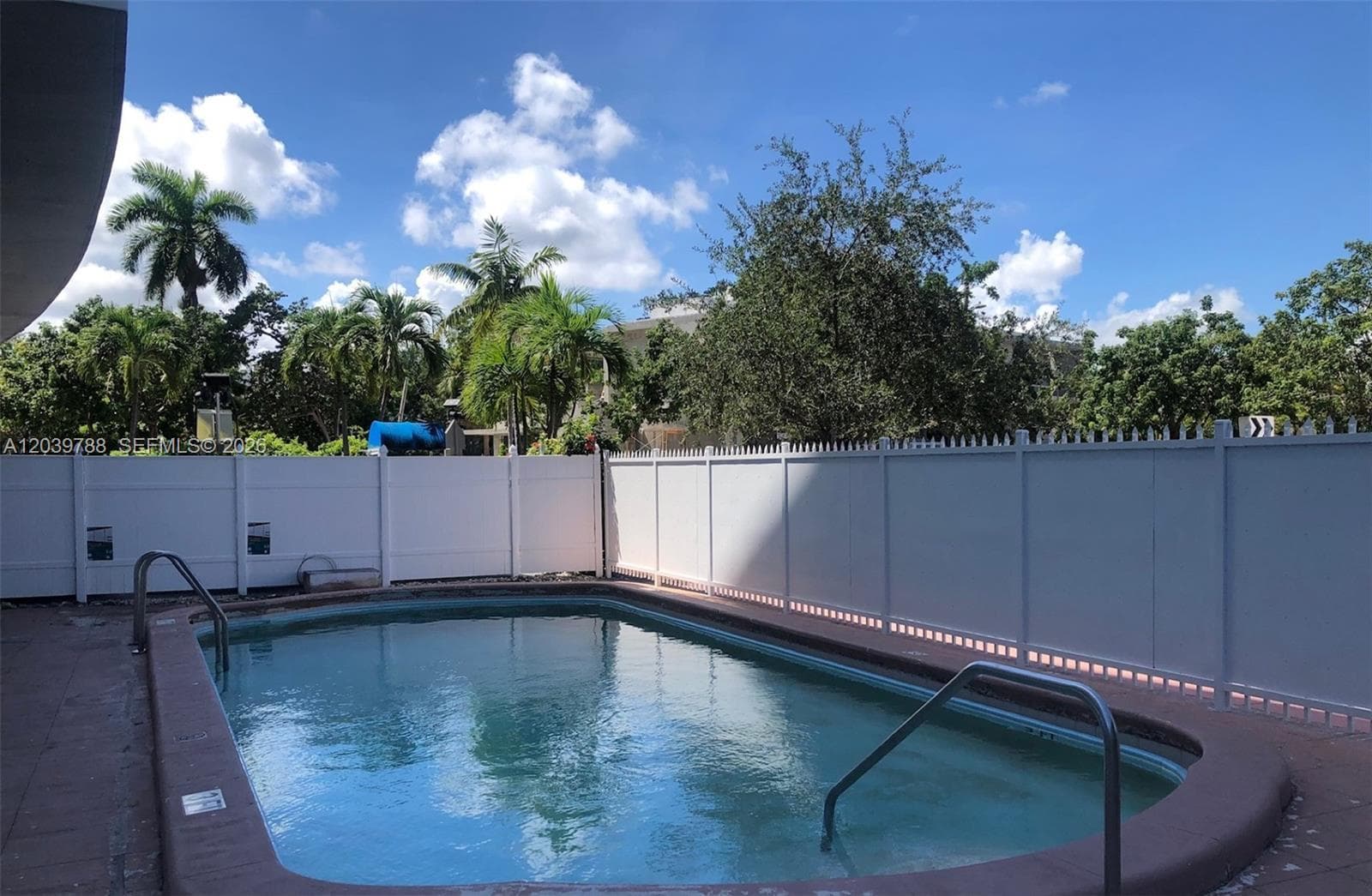 Community pool