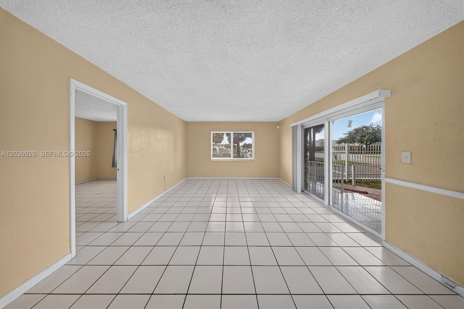 NEW WORLD CONDO APTS IV · #103 in Miami Gardens - Photo 2