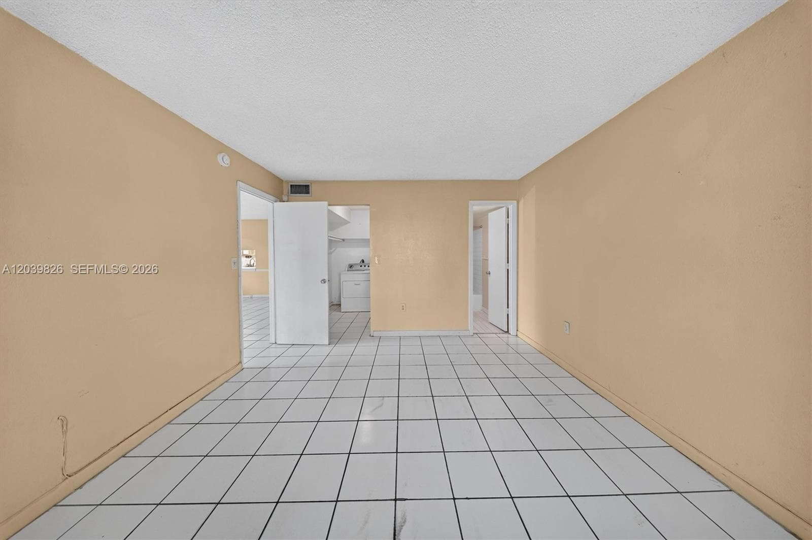NEW WORLD CONDO APTS IV · #103 in Miami Gardens - Photo 17