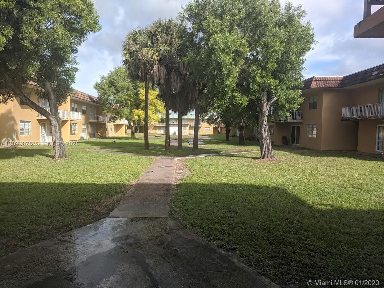 NEW WORLD CONDO APTS IV · #103 in Miami Gardens - Photo 24