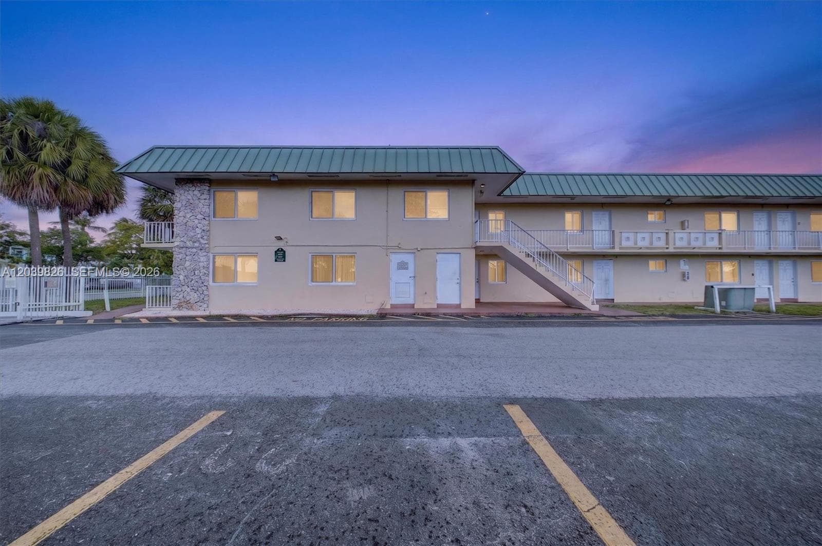 NEW WORLD CONDO APTS IV · #103 in Miami Gardens - Photo 18