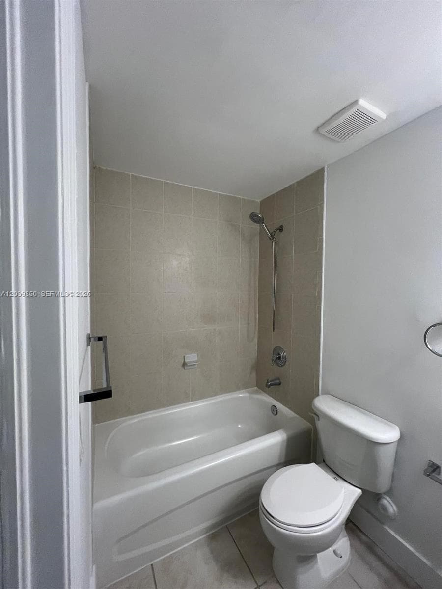 PALM GARDENS AT DORAL CON · #103 in Doral - Photo 10