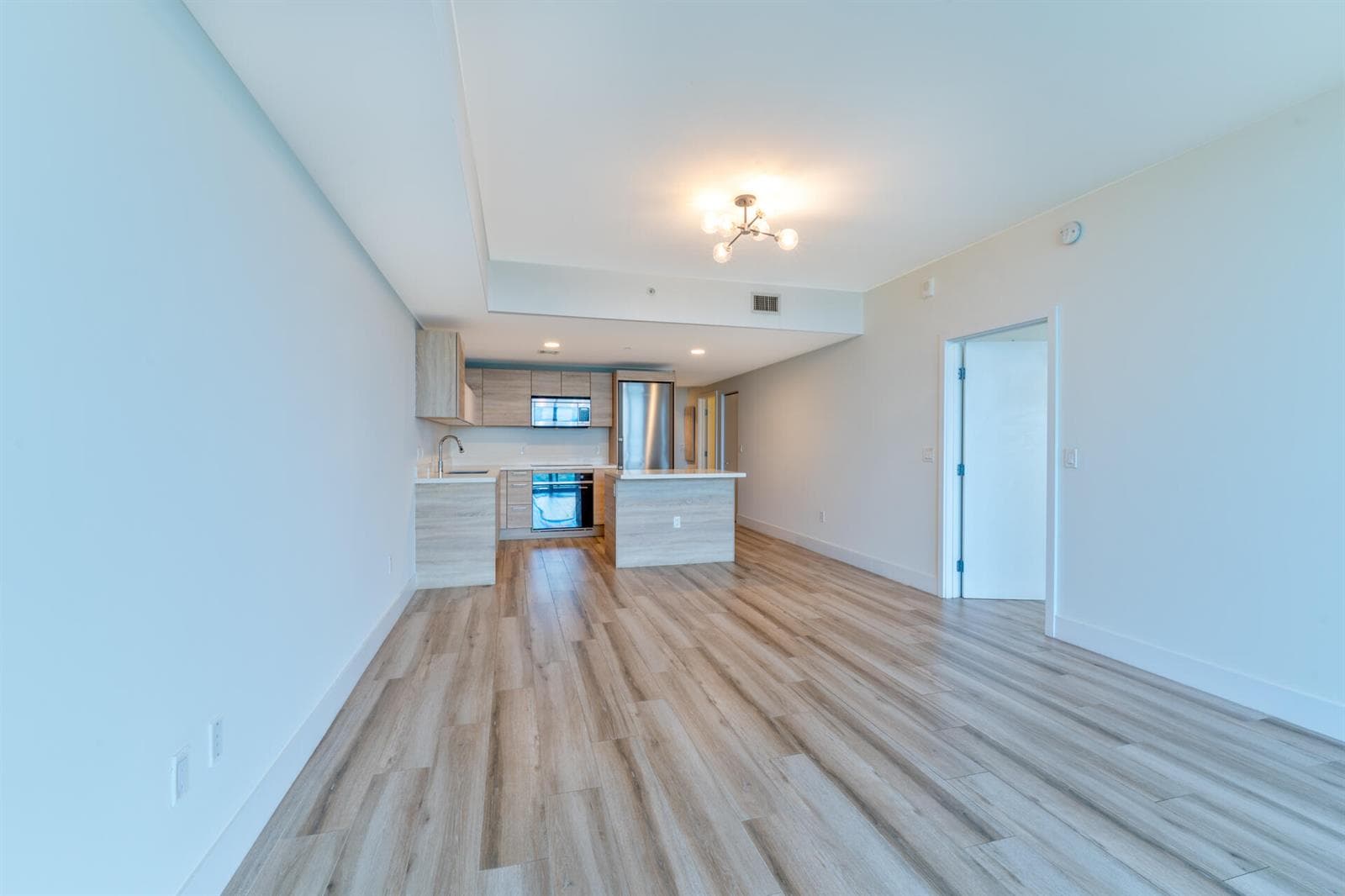 20260615 - 16385 Biscayne Blvd 2502 - MR