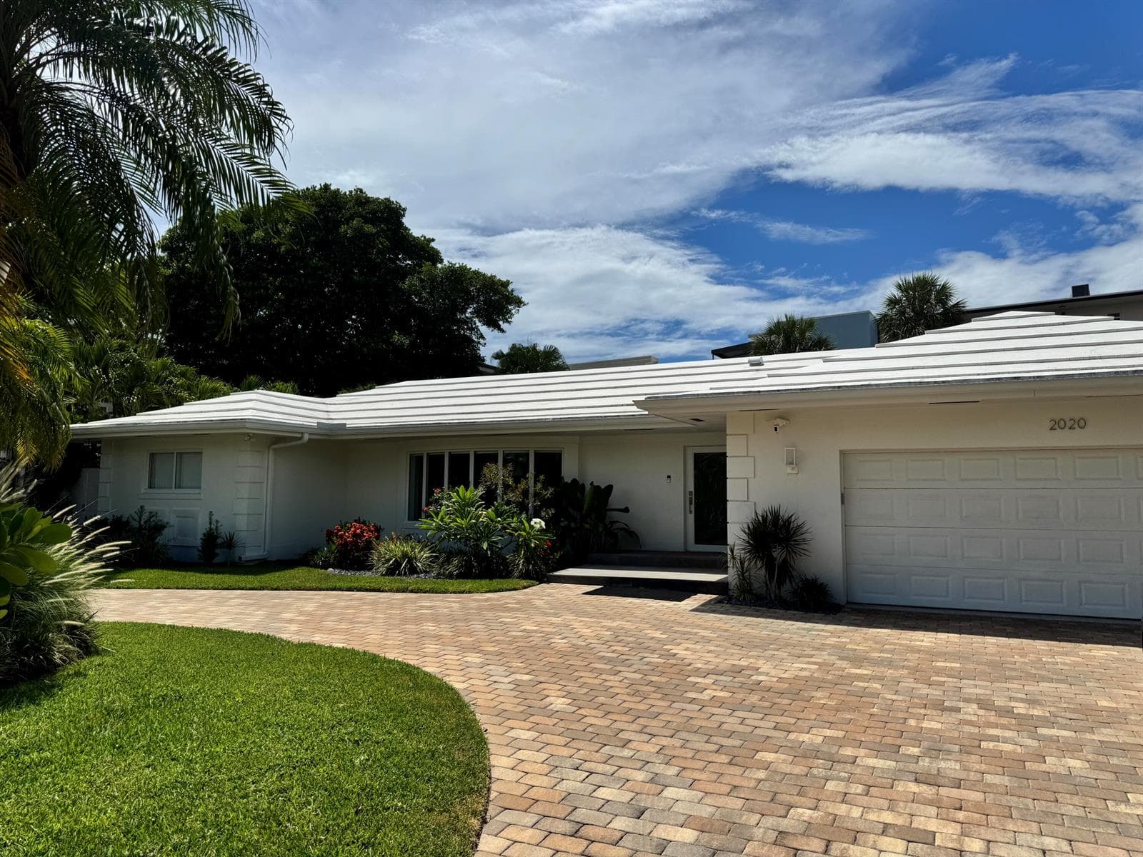 2020-FRONT DRIVEWAY