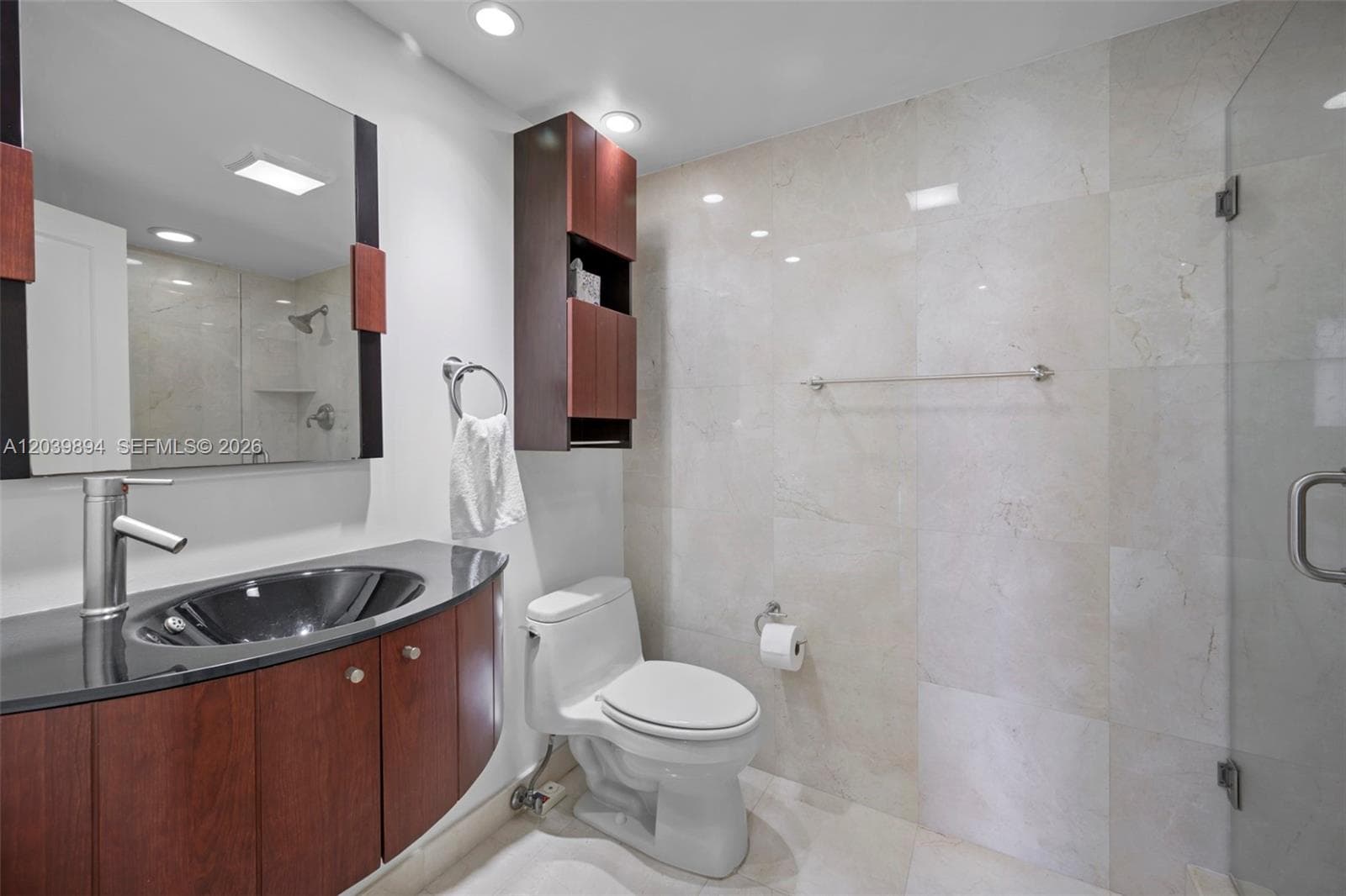 TERRACES NORTH TURNBERRY · #TS8 in Aventura - Photo 17
