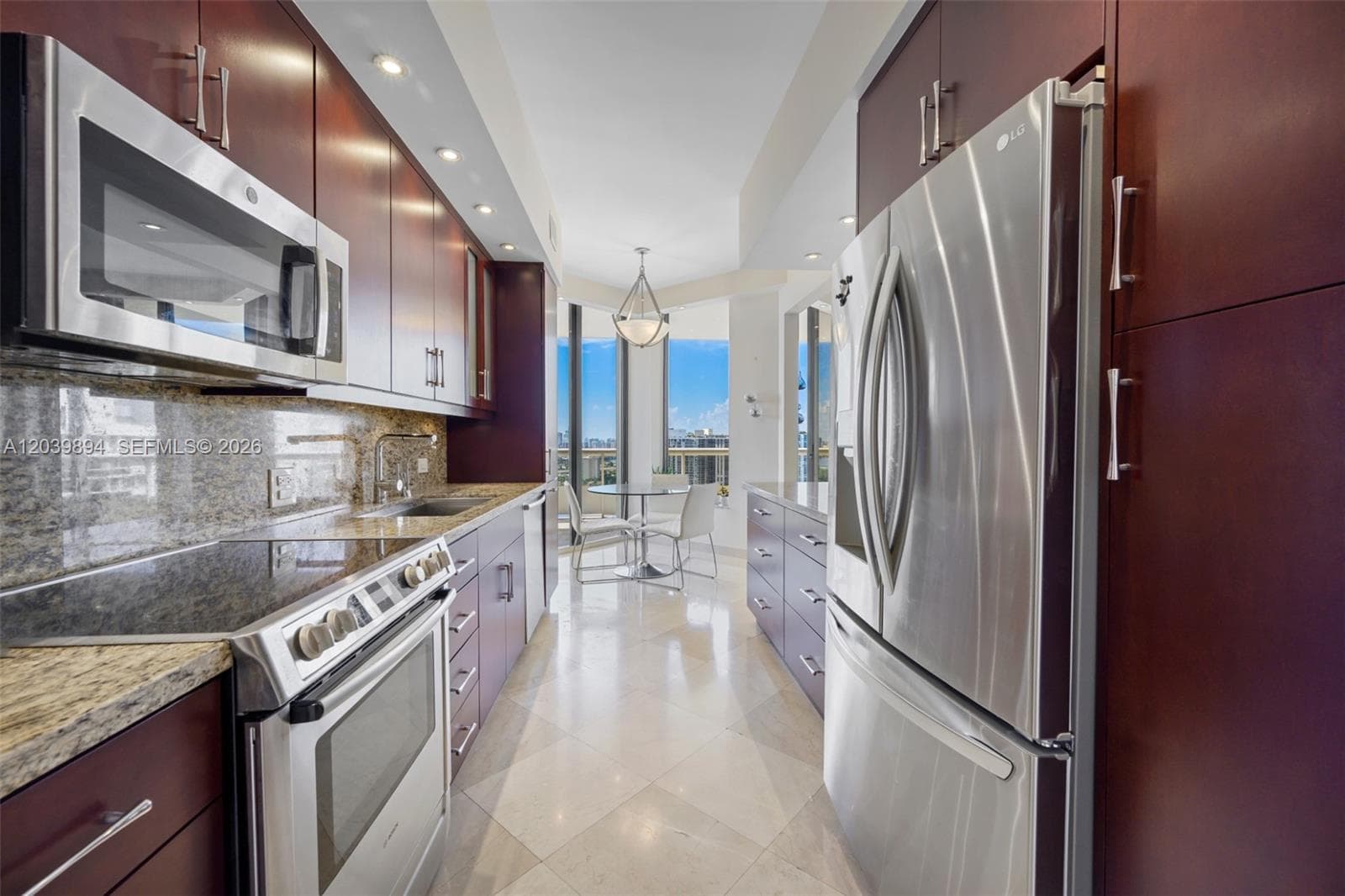 TERRACES NORTH TURNBERRY · #TS8 in Aventura - Photo 7