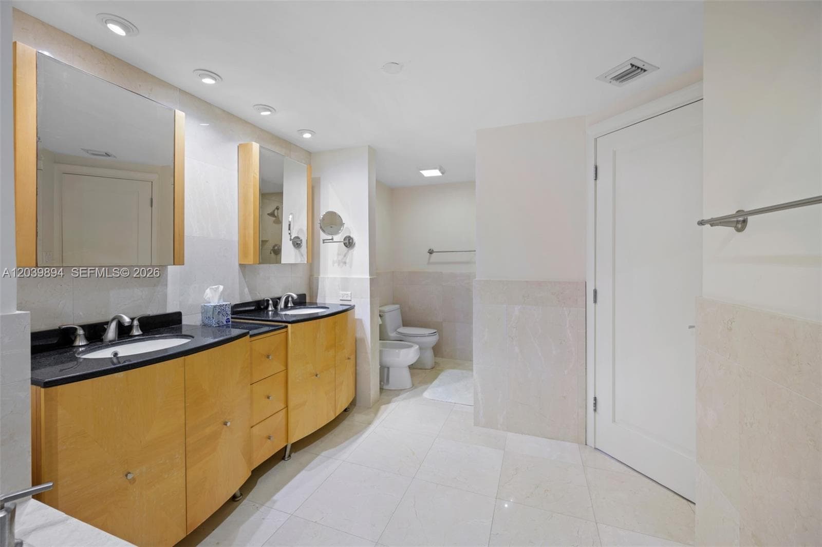 TERRACES NORTH TURNBERRY · #TS8 in Aventura - Photo 14
