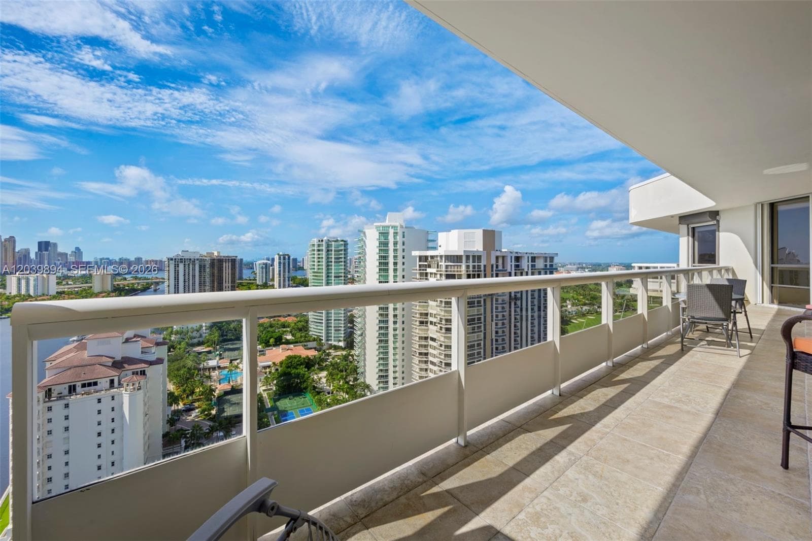 TERRACES NORTH TURNBERRY · #TS8 in Aventura - Photo 21