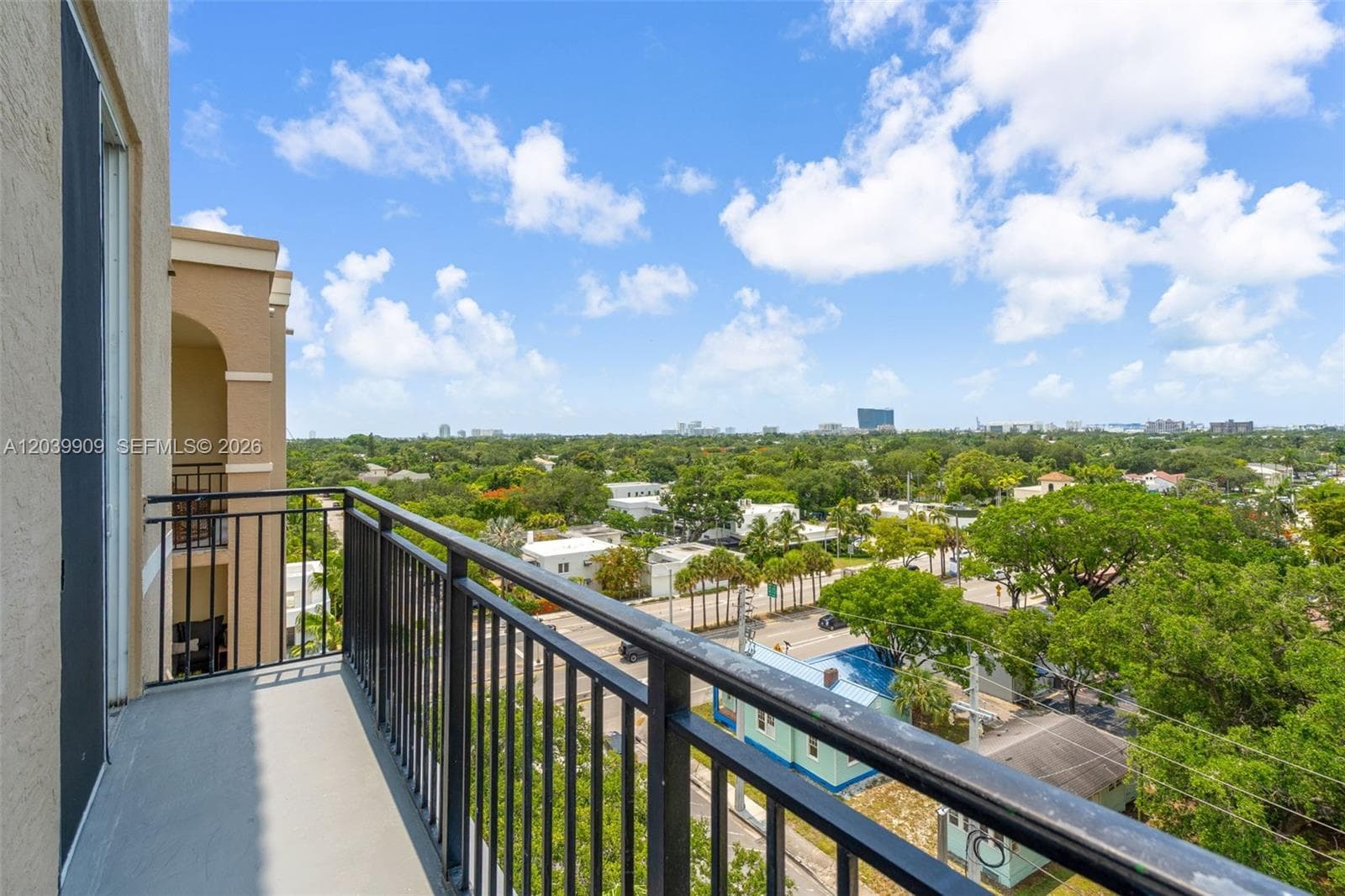 LAS OLAS BY THE RIVER CON · #1707 in Fort Lauderdale - Photo 16