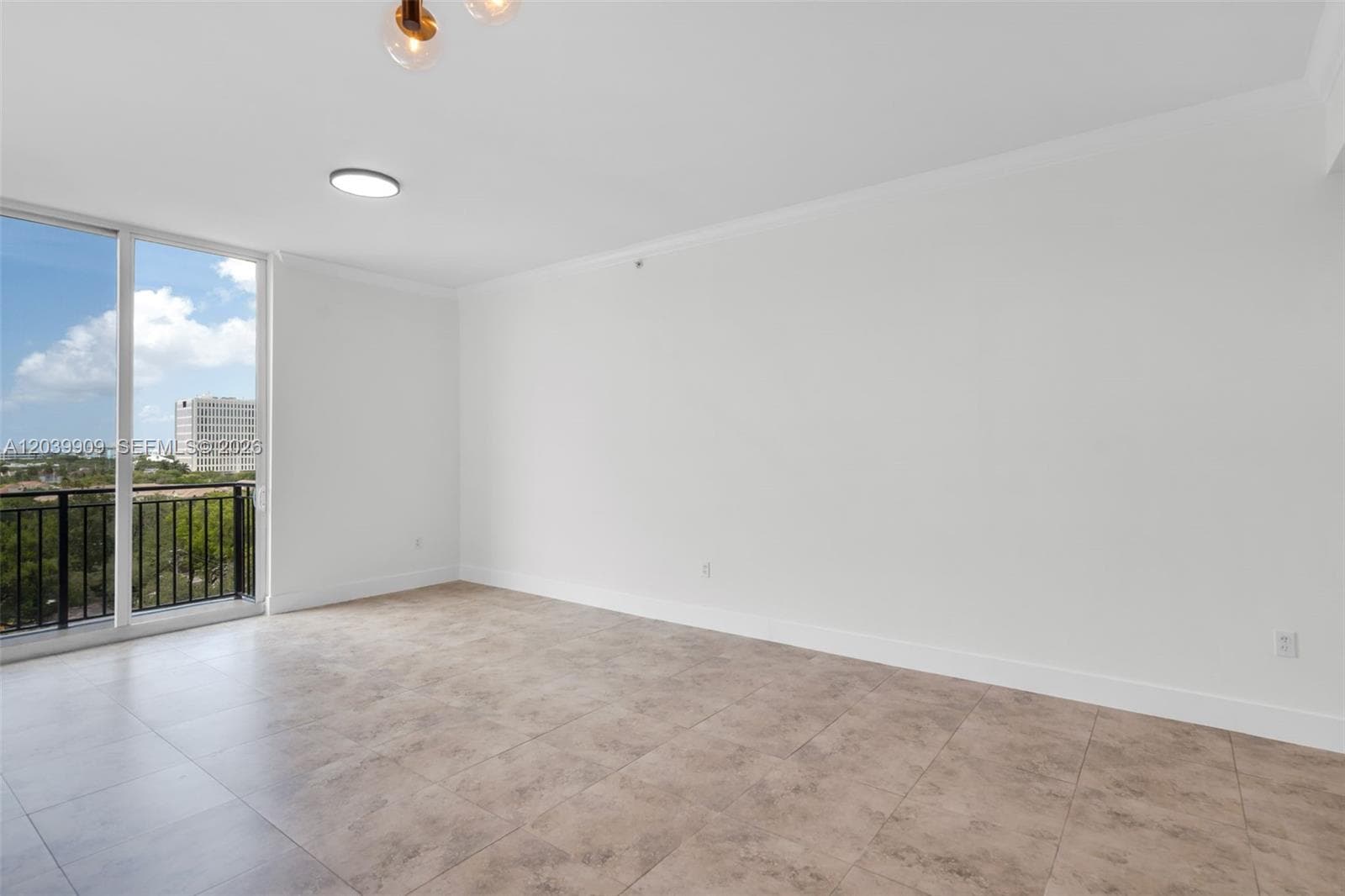 LAS OLAS BY THE RIVER CON · #1707 in Fort Lauderdale - Photo 12