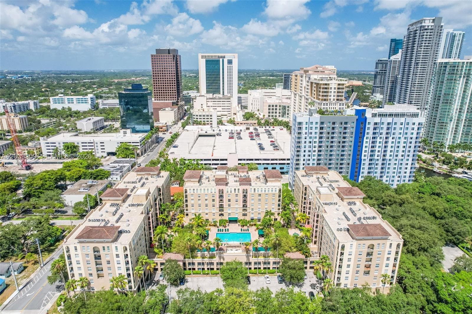 LAS OLAS BY THE RIVER CON · #1707 in Fort Lauderdale - Photo 33