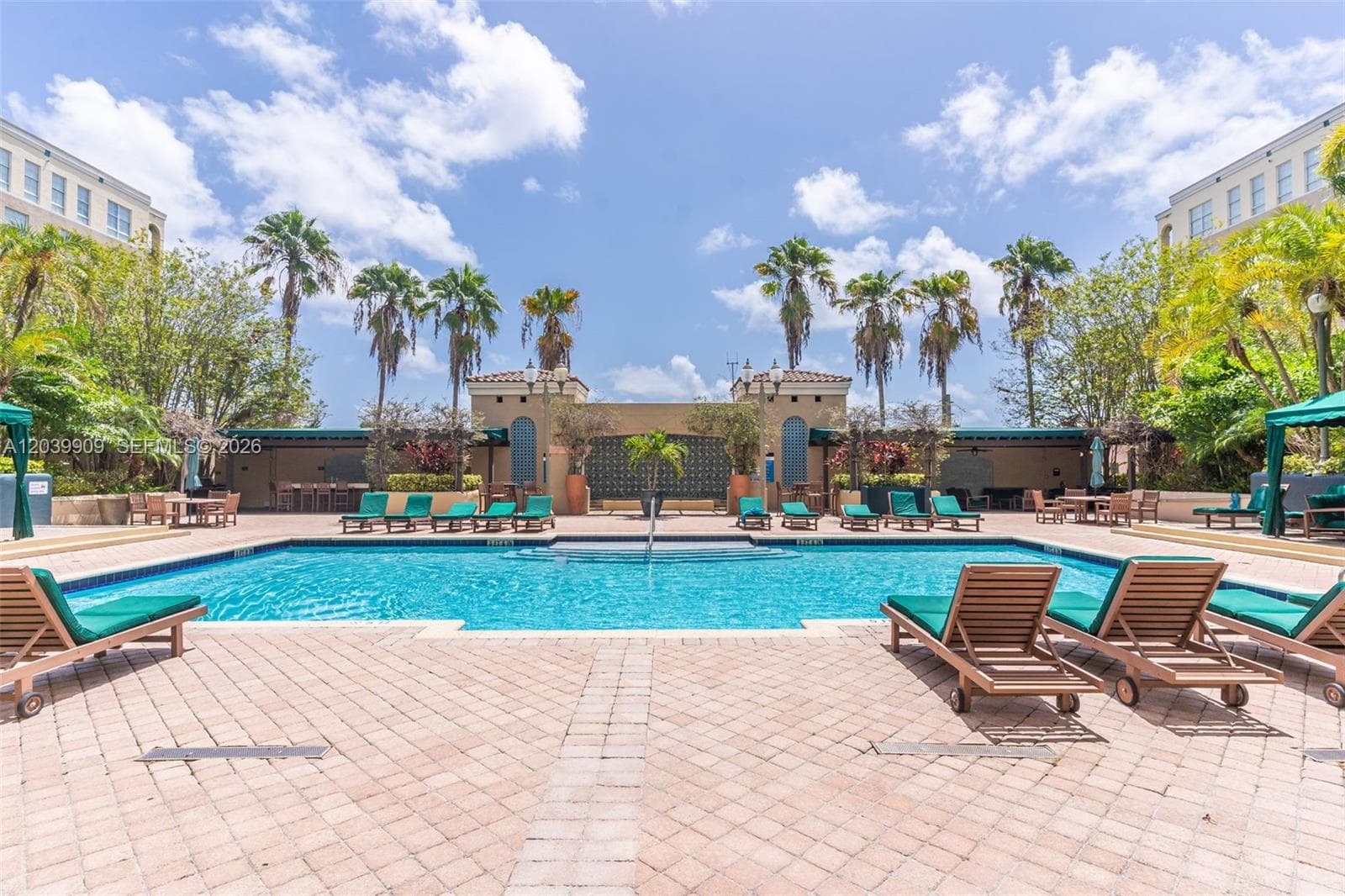 LAS OLAS BY THE RIVER CON · #1707 in Fort Lauderdale - Photo 18