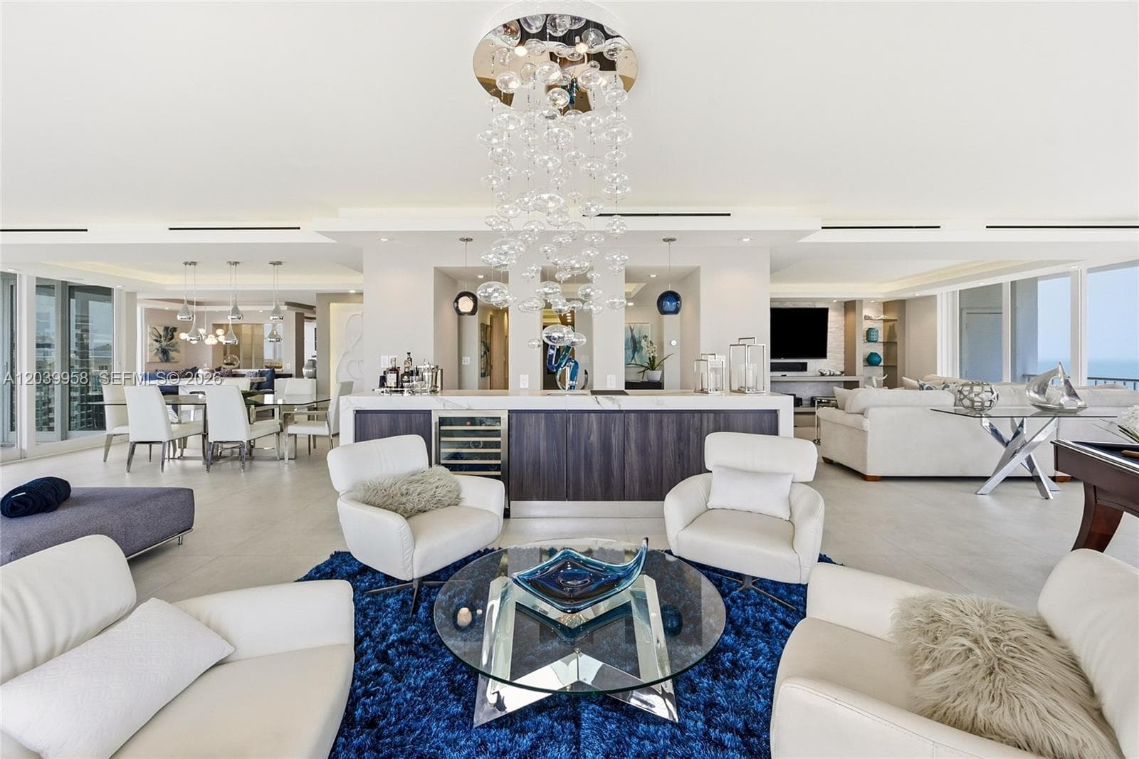 SUNRISE EAST CONDO · #PHG in Fort Lauderdale - Photo 2