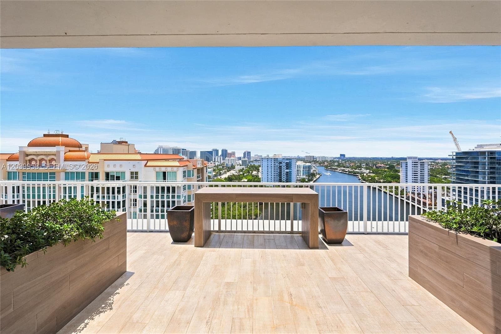 SUNRISE EAST CONDO · #PHG in Fort Lauderdale - Photo 17