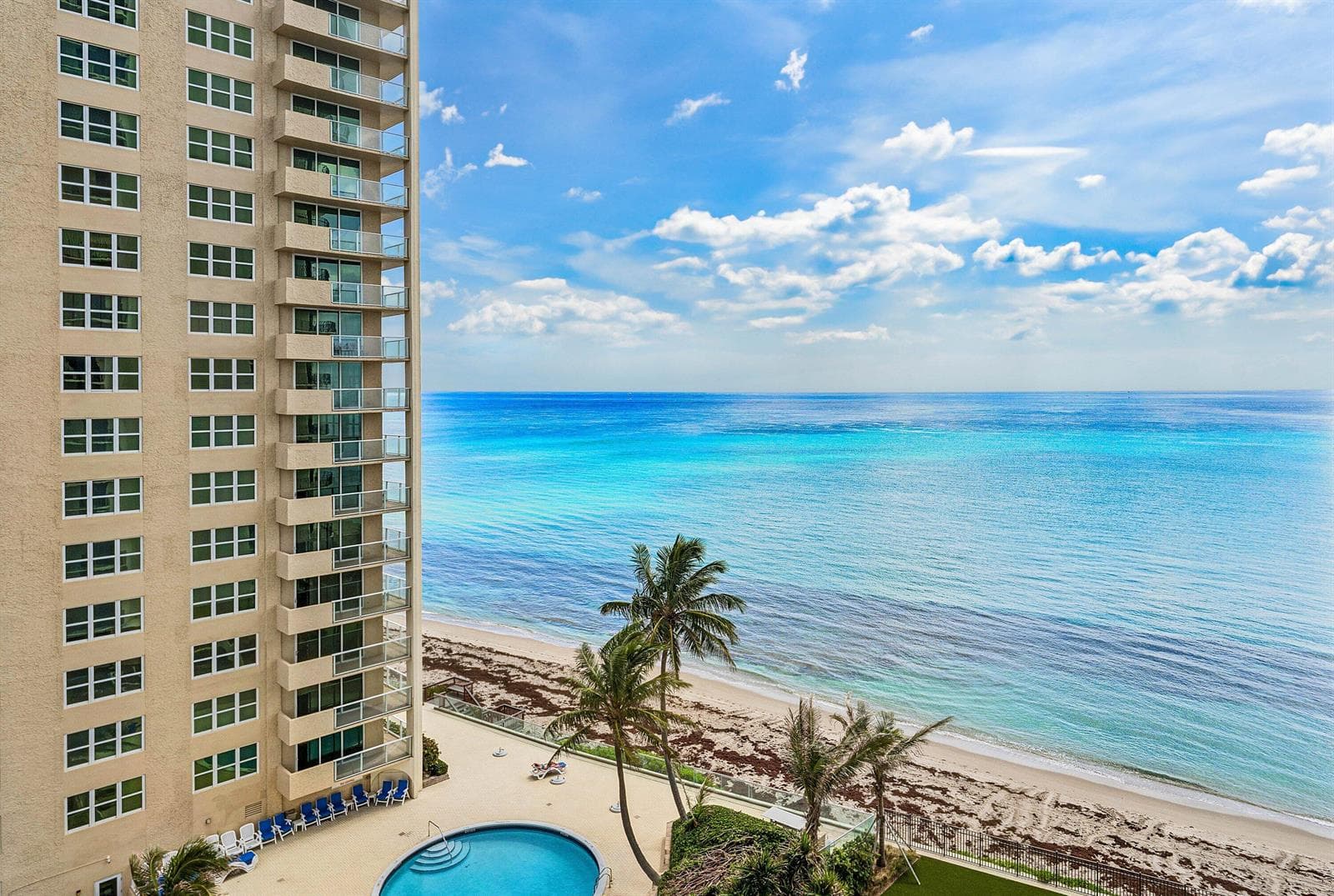 5420 N Ocean Drive #905