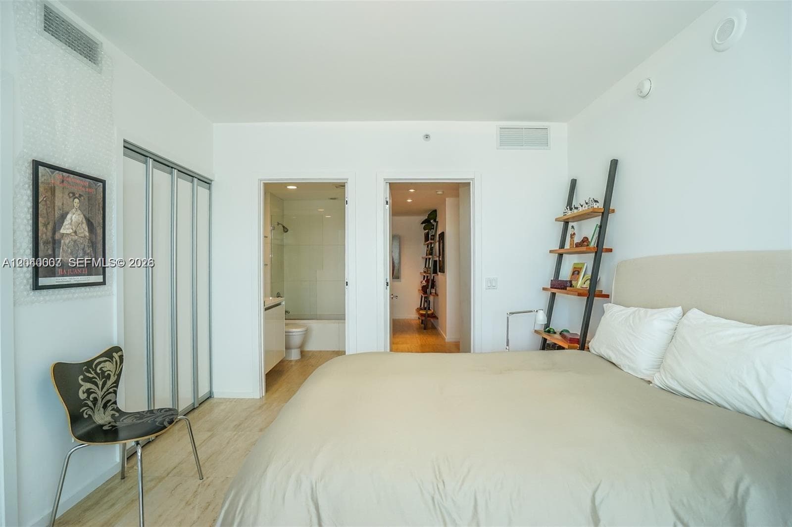 CAPRI SOUTH BEACH CONDO · #1103 in Miami Beach - Photo 12