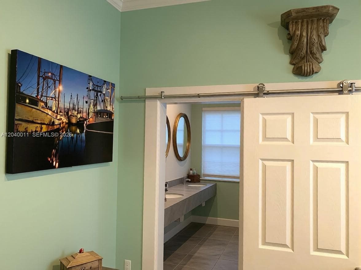 THREE PALMS CONDOMINIUM · #0 in Key West - Photo 2