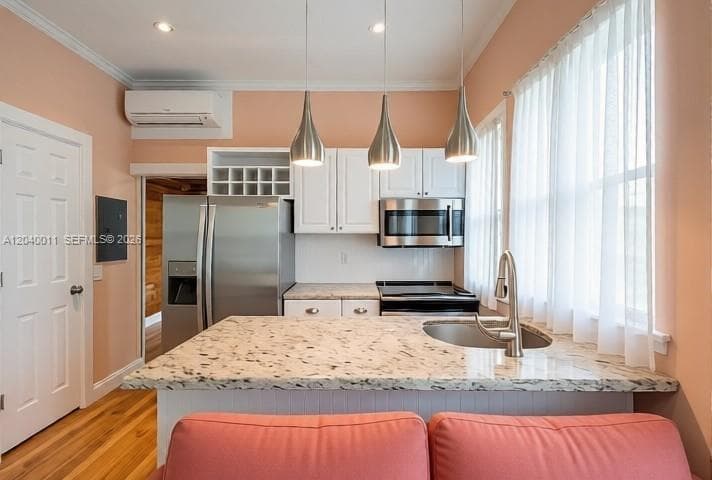 THREE PALMS CONDOMINIUM · #0 in Key West - Photo 4