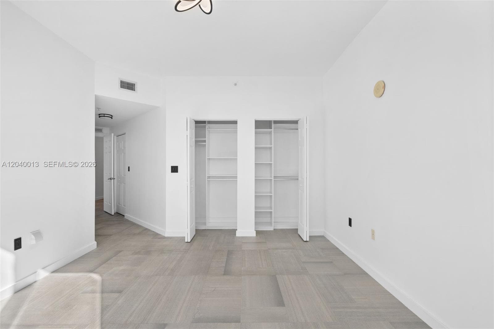 DUO · #PH05W in Hallandale Beach - Photo 12