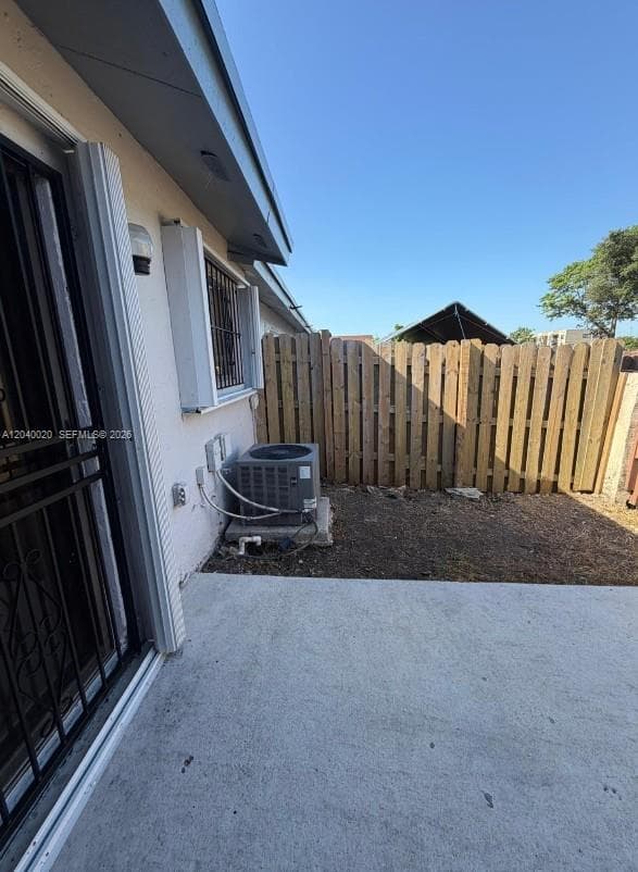 28364 SW 140th Pl photo 20