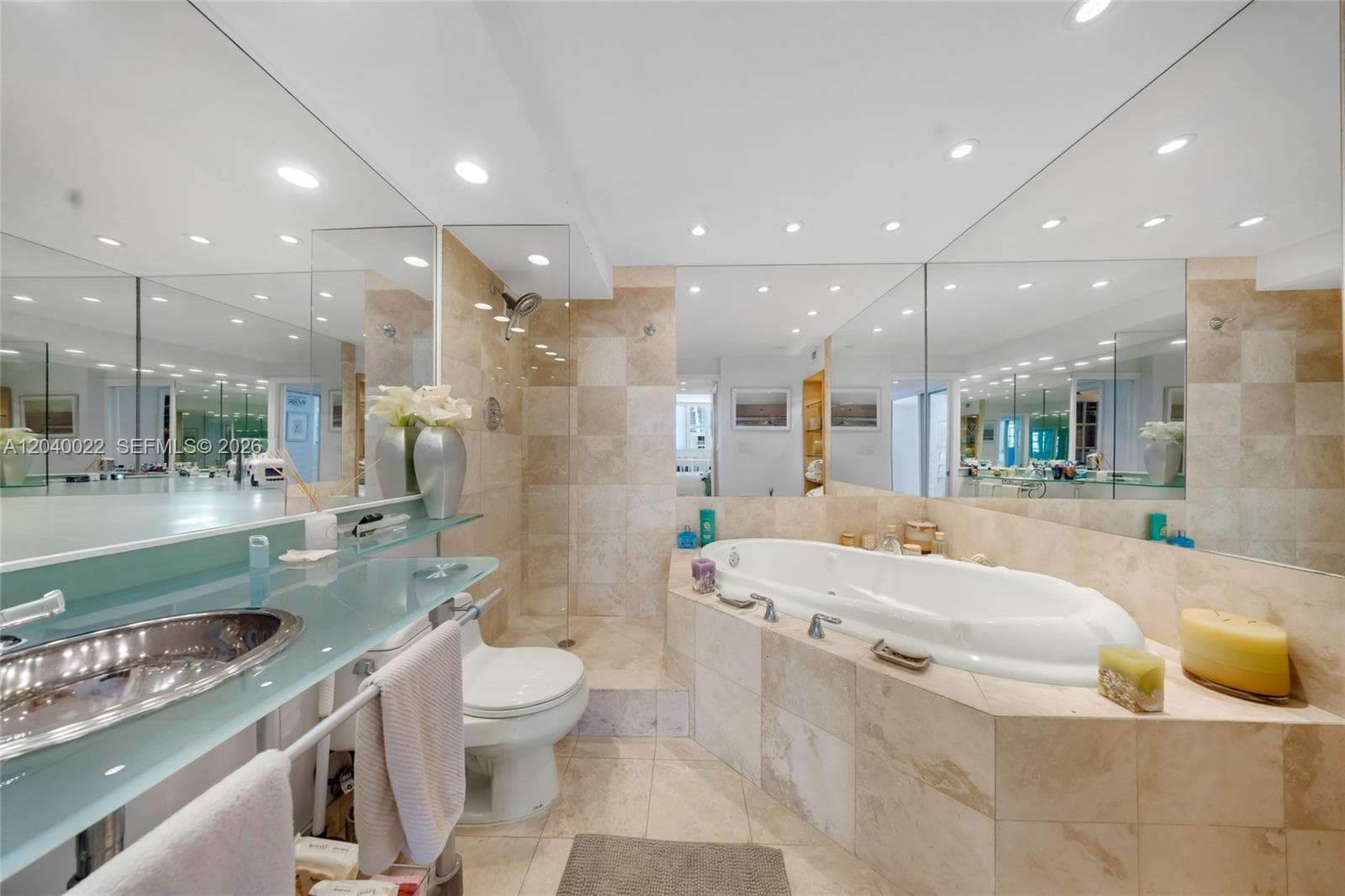 ROYAL ATLANTIC · #1009 in Miami Beach - Photo 22