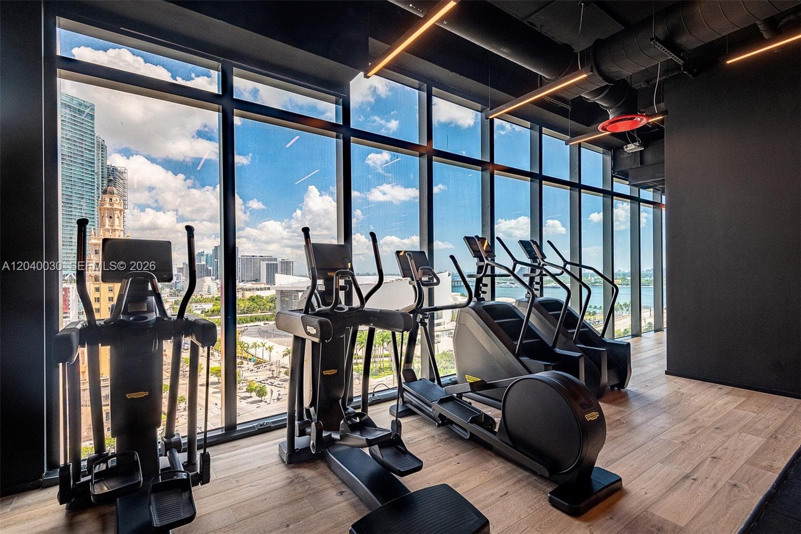 The Elser Hotel & Residences · #4001 in Miami - Photo 12
