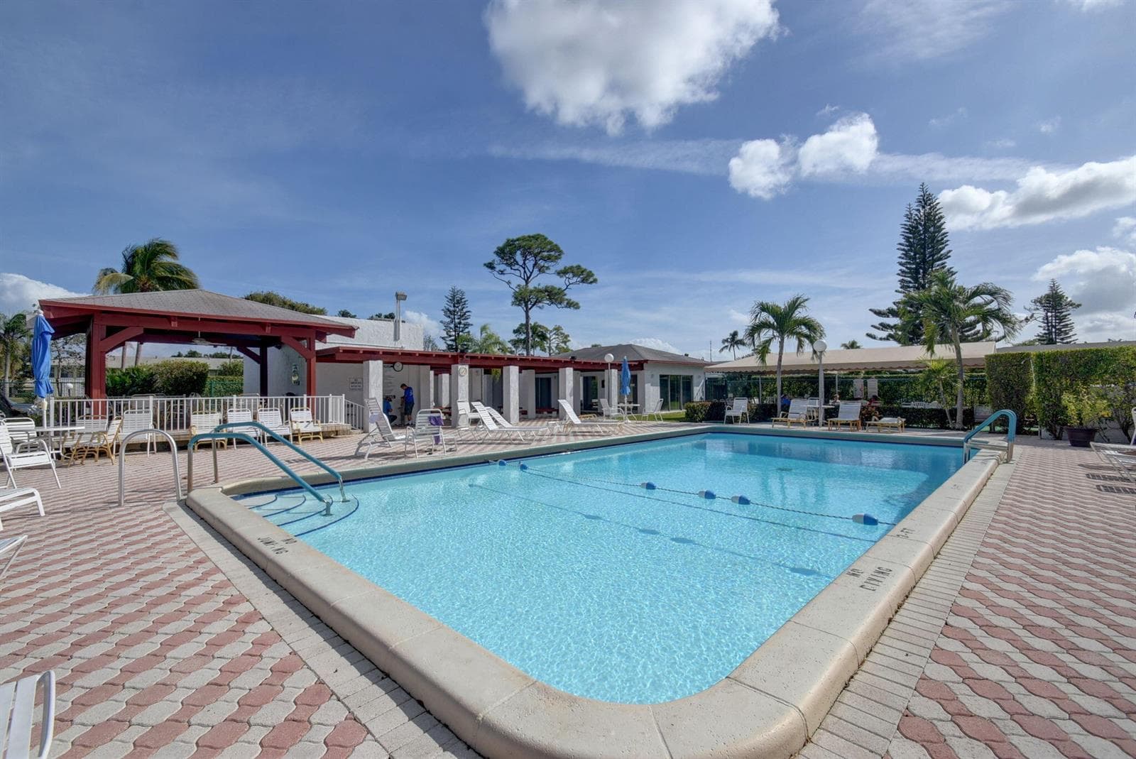 Pines of Delray
