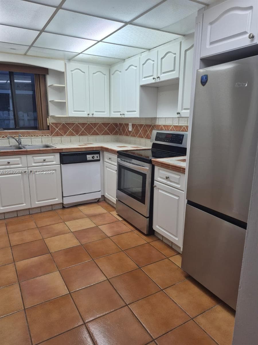 7115 SW 111th Pl #0 photo 8