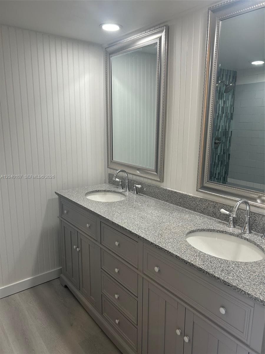 Main bathroom