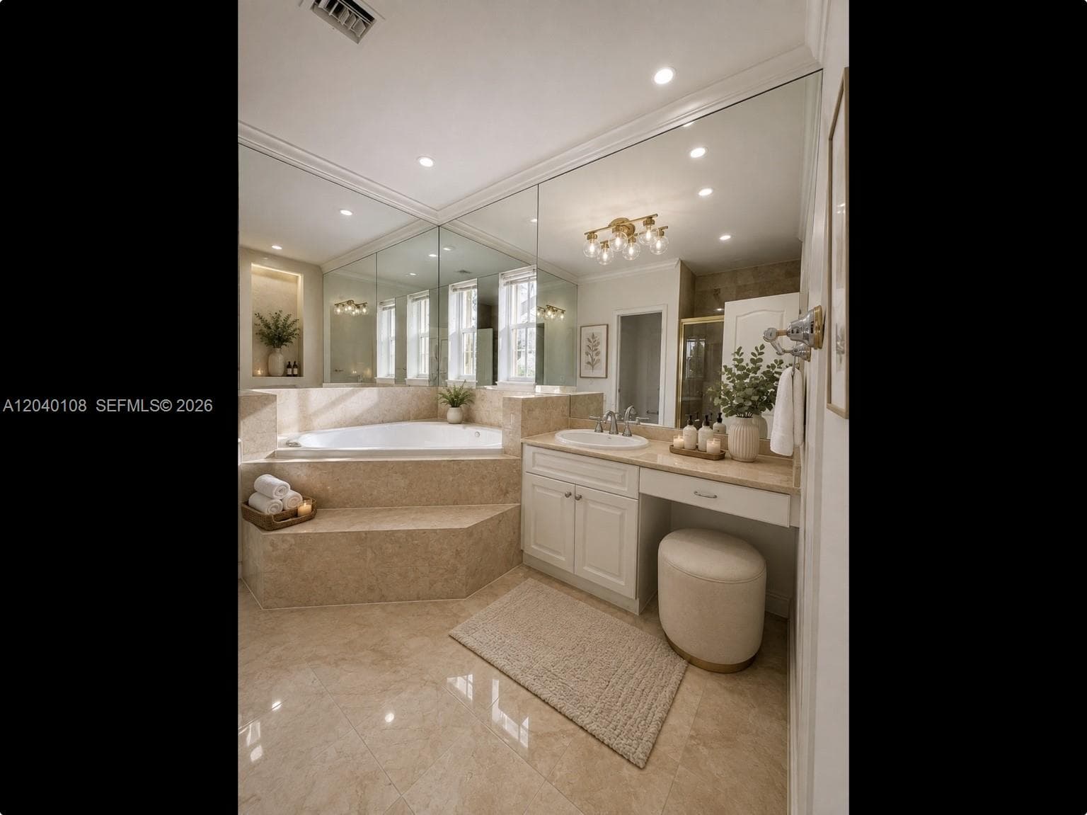 18410 NE 30th Ave #18410 photo 12