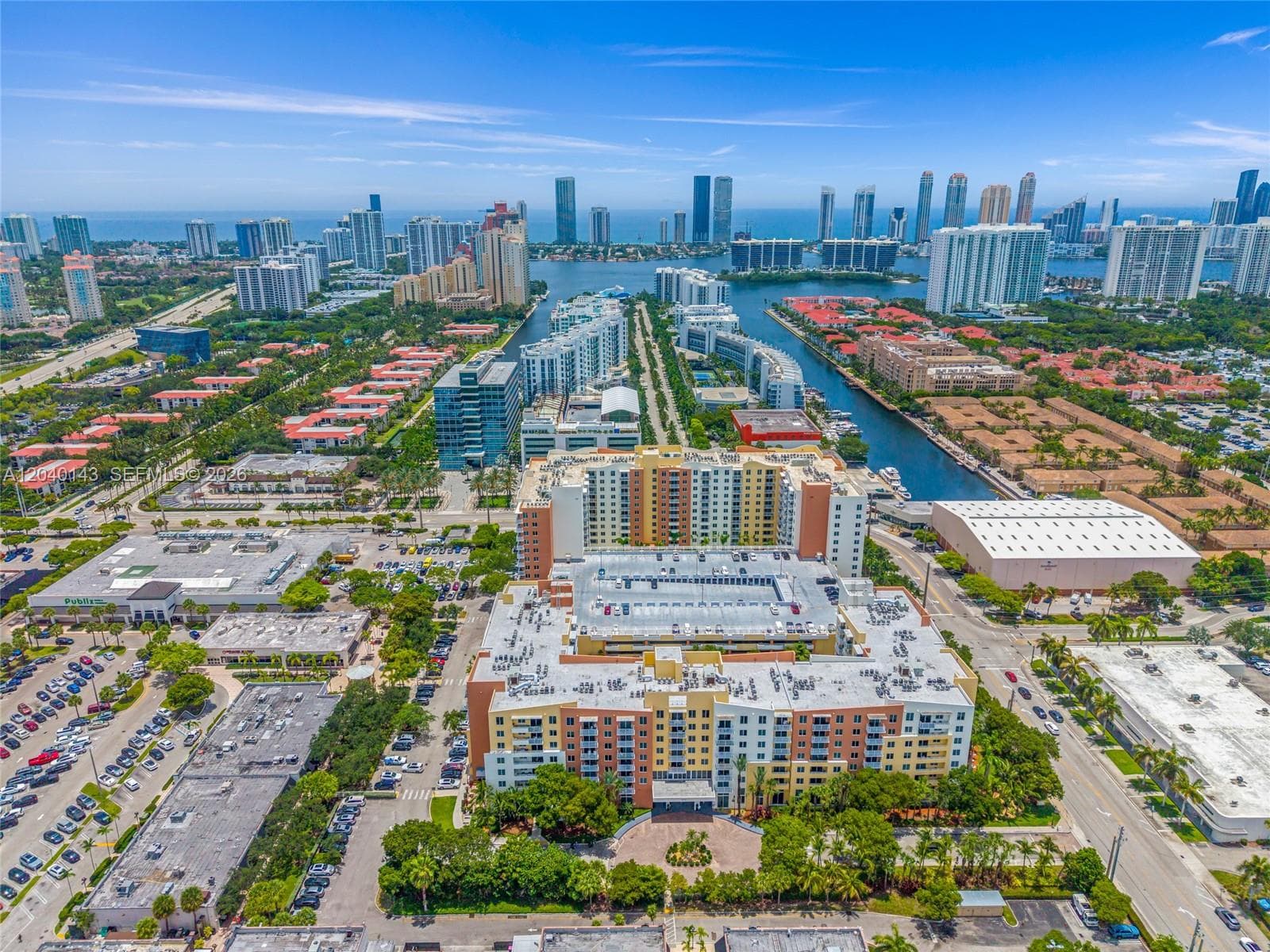 VENTURE AT AVENTURA WEST · #318 in Aventura - Photo 32