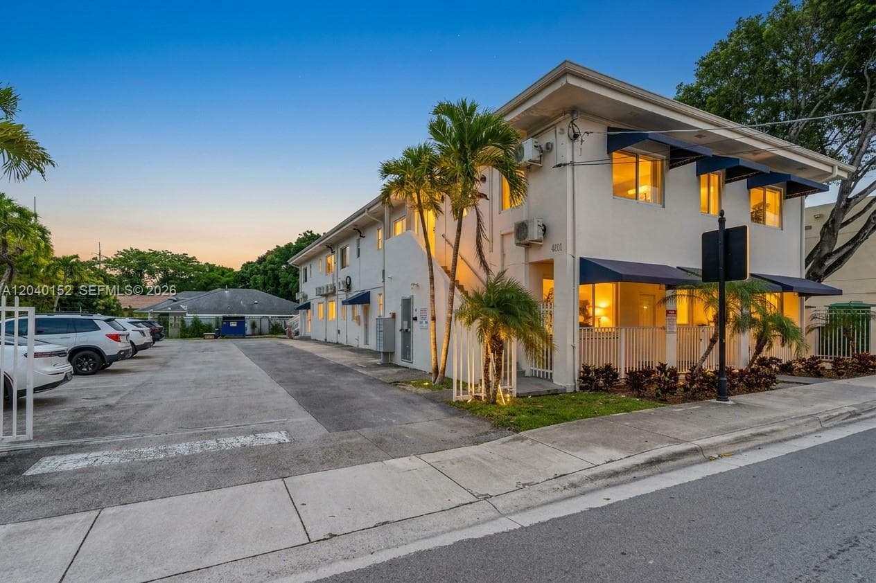 TOWNSITE OF LARKINS · #202 in South Miami - Photo 11