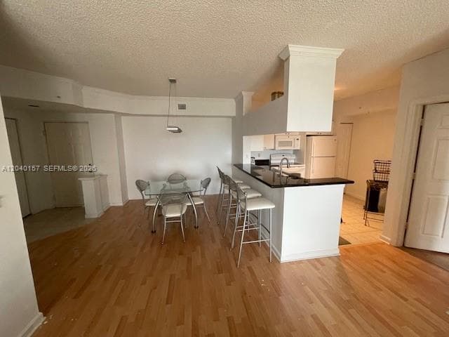 Porto Bellagio · #2912 in Sunny Isles Beach - Photo 7