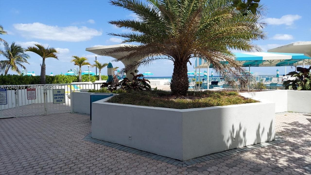 PARKER TOWER CONDO · #1510 in Hallandale Beach - Photo 54