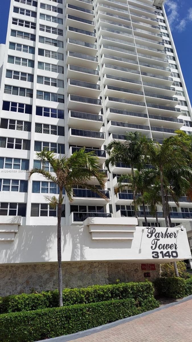 PARKER TOWER CONDO · #1510 in Hallandale Beach - Photo 64