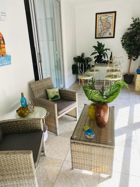 LANAI RELAXING AREA