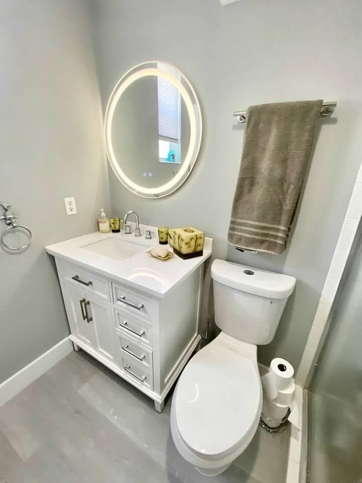 GUEST BATH WITH SHOWER &
