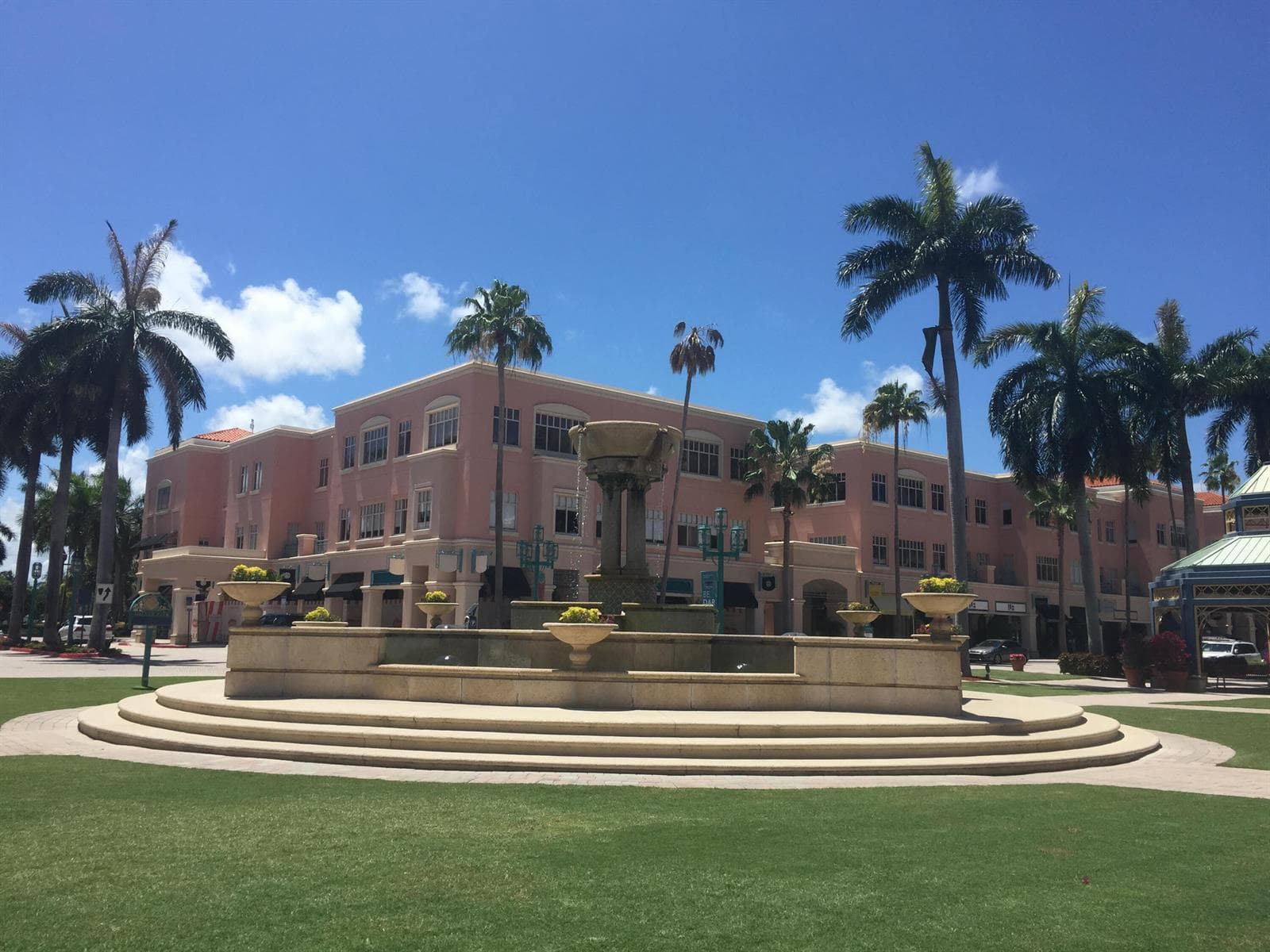 MIZNER PARK