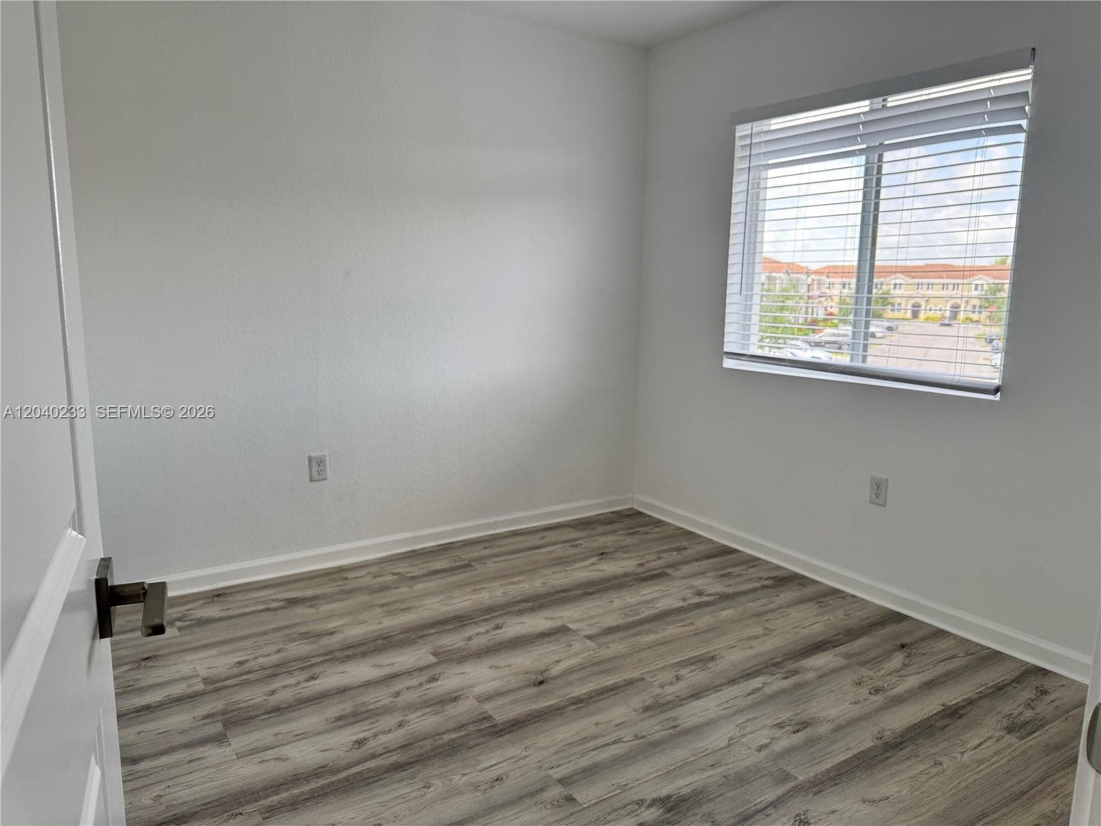 1019 SE 24th Ter photo 17