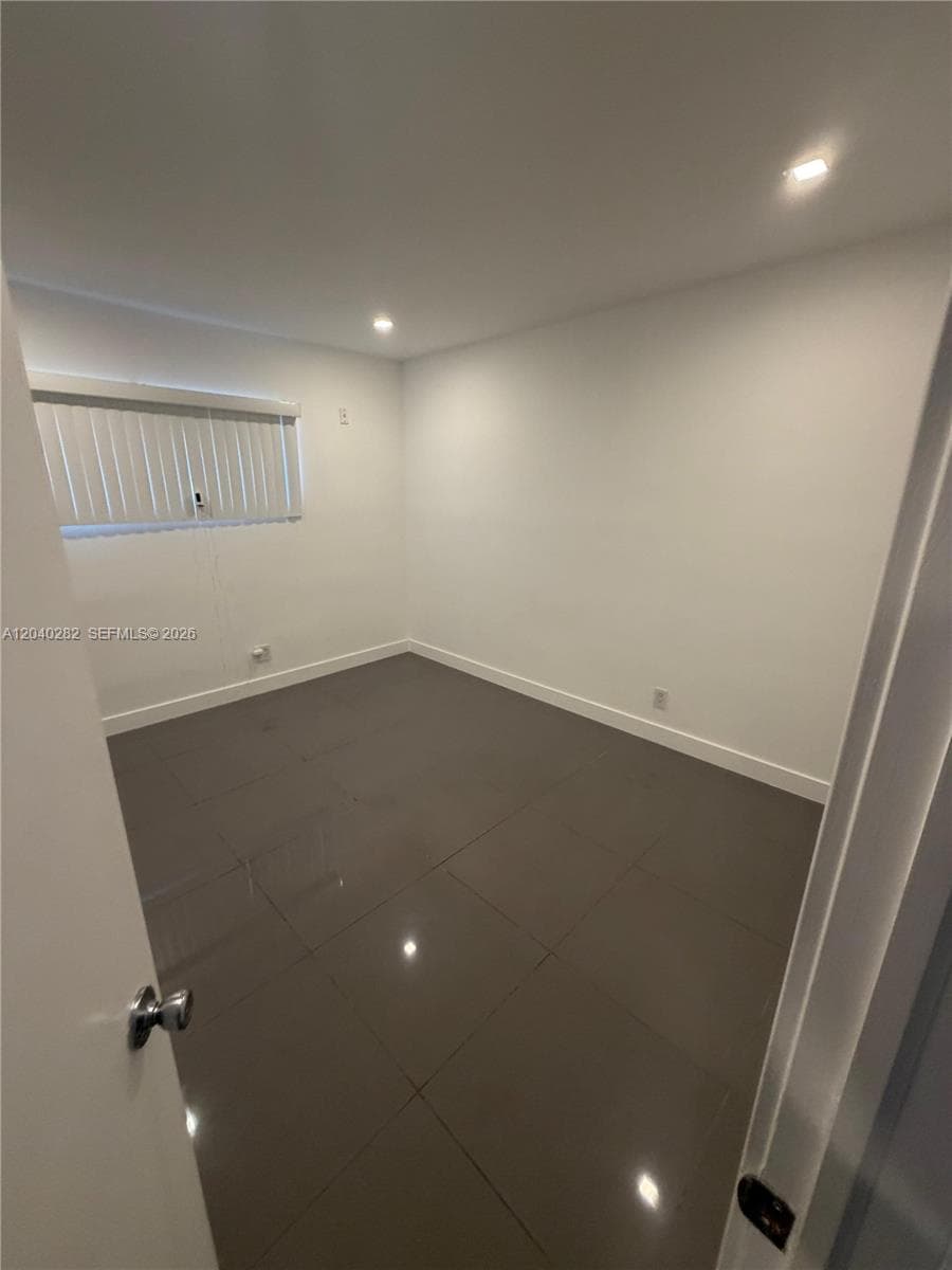 KEYSTONE ARMS CONDO · #107 in North Miami - Photo 13