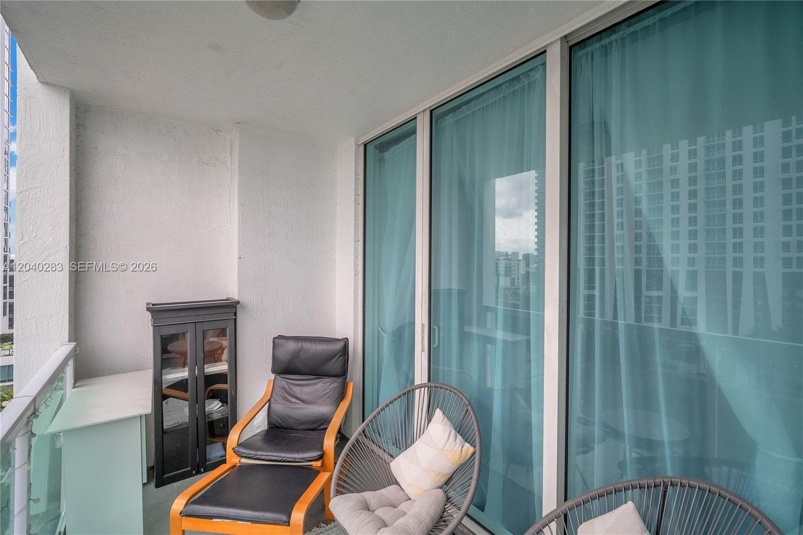 MOON BAY OF MIAMI CONDO · #905 in Miami - Photo 19