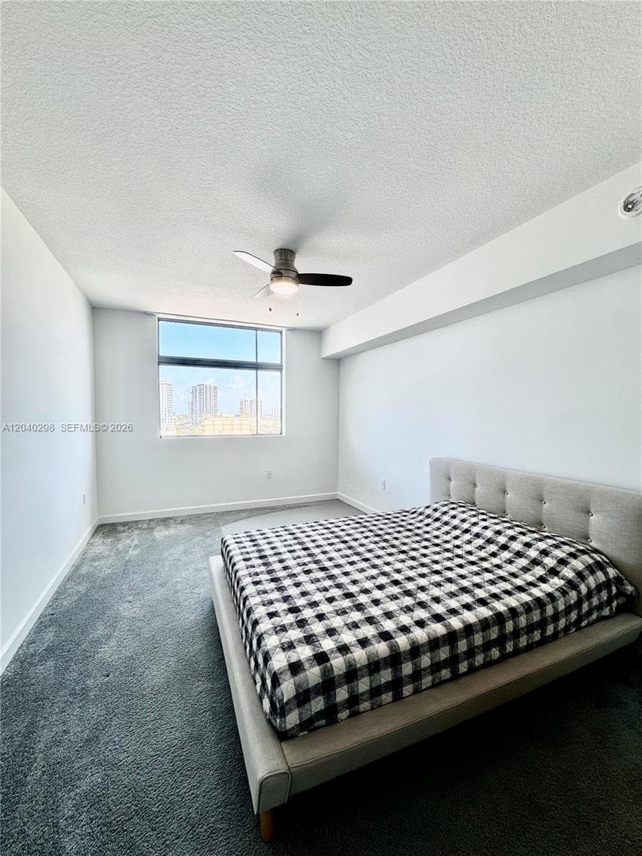 HOLLYWOOD STATION RES CON · #921 in Hollywood - Photo 18