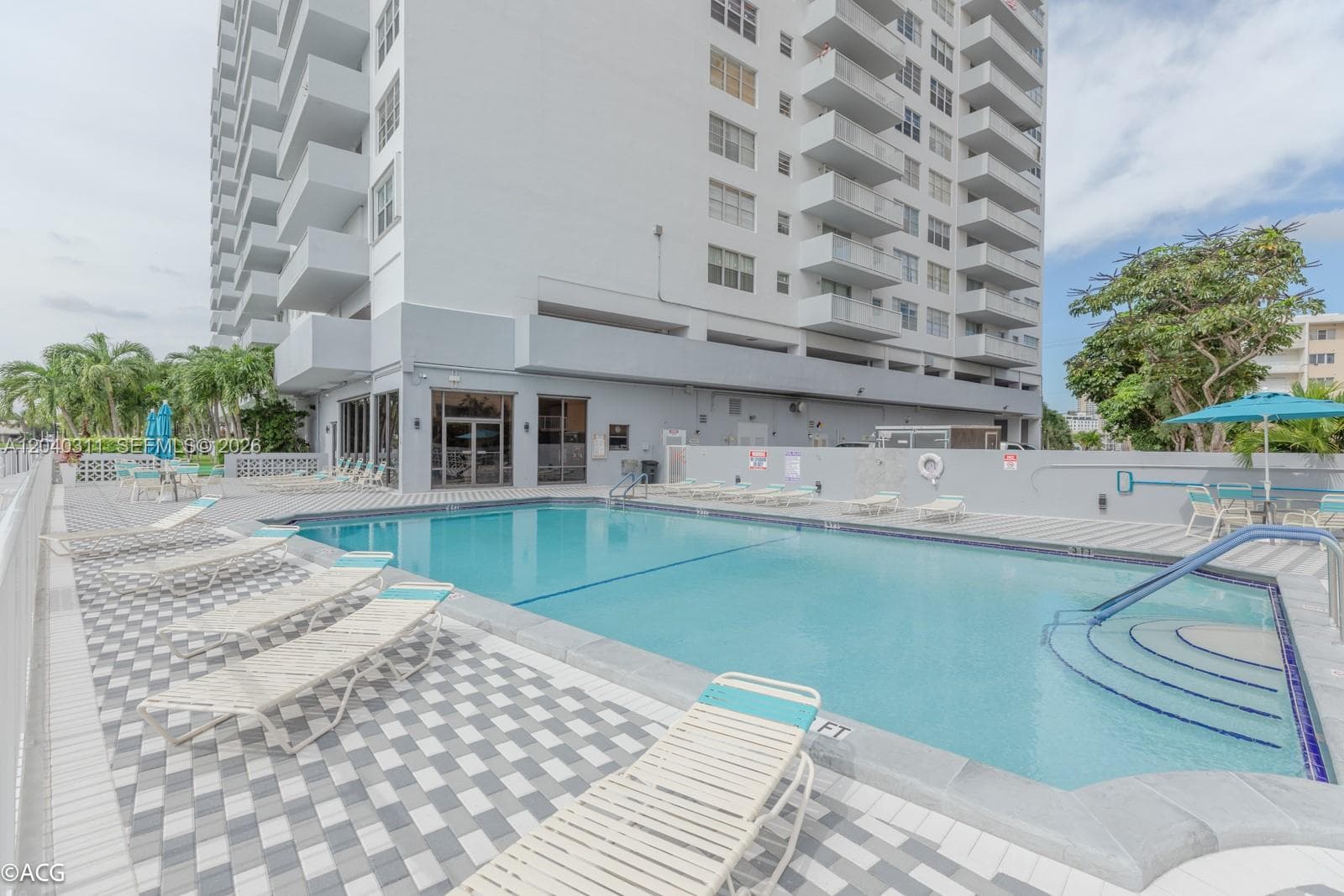 GOLDEN SURF TOWERS CONDO · #809 in Hallandale Beach - Photo 39