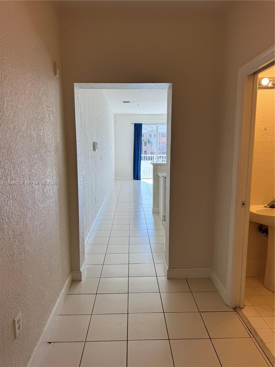 SHOMA HOMES AT COUNTRY CL · #204-19 in Hialeah - Photo 5